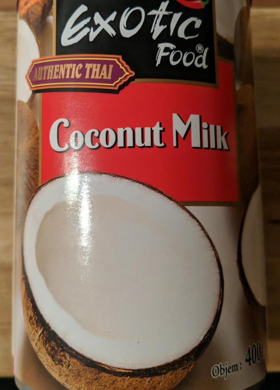 Fotografie - Coconut Milk Exotic Food