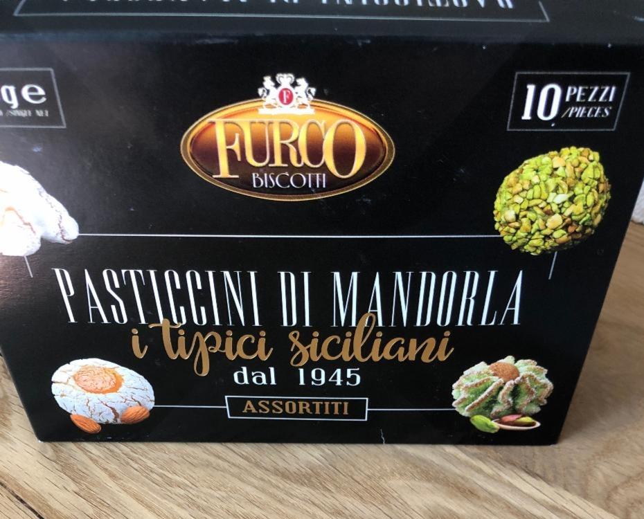 Fotografie - Pasticcini di Mandorla Assortiti Furco