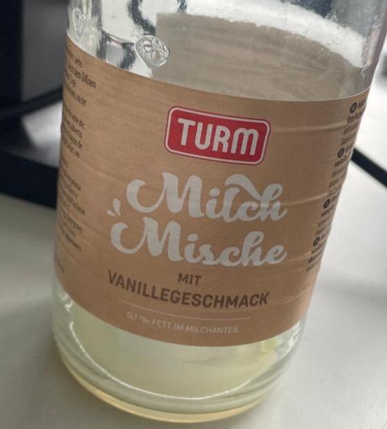 Fotografie - Milch Mische mit Vanillegeschmack Turm