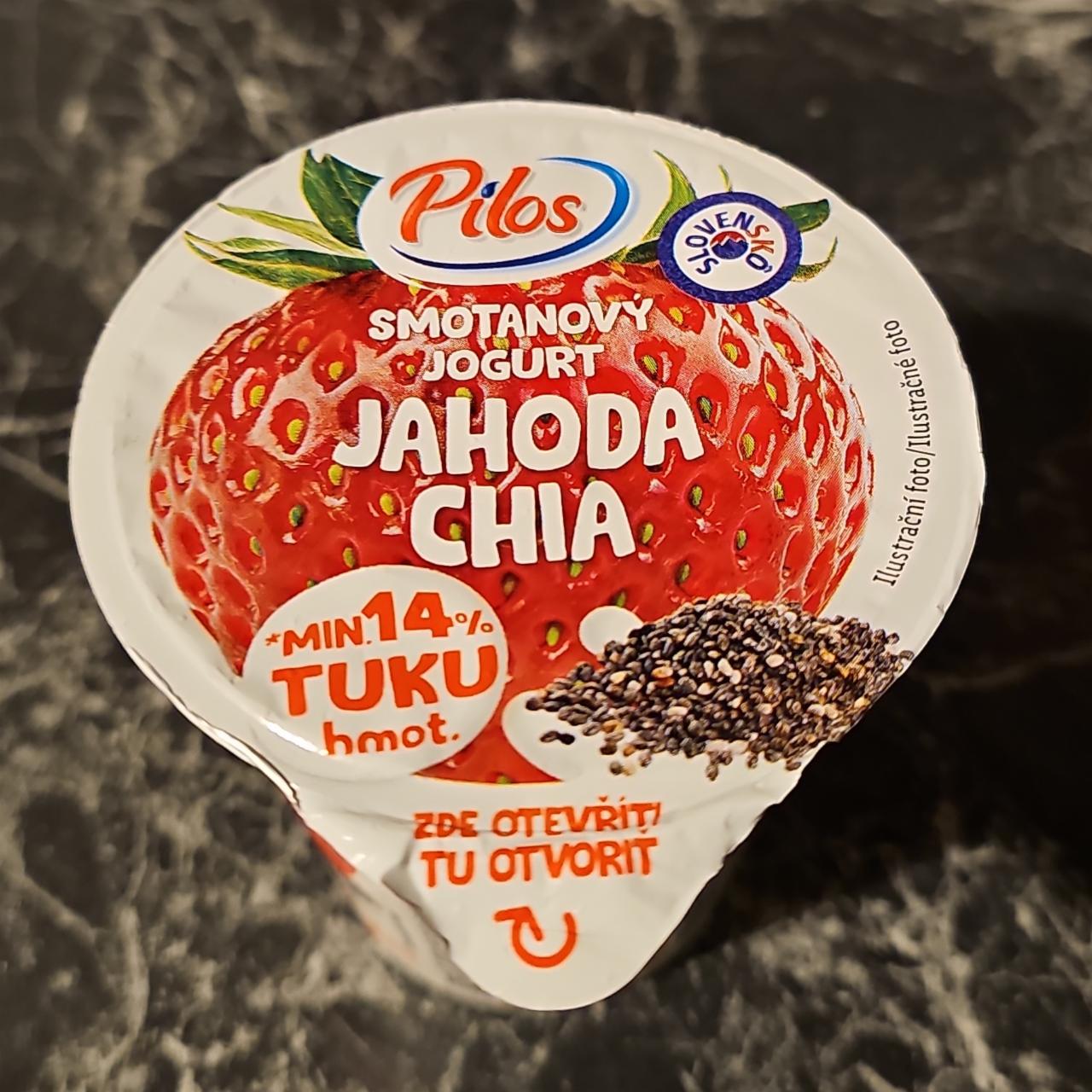 Fotografie - Smotanový Jogurt Jahoda Chia Pilos