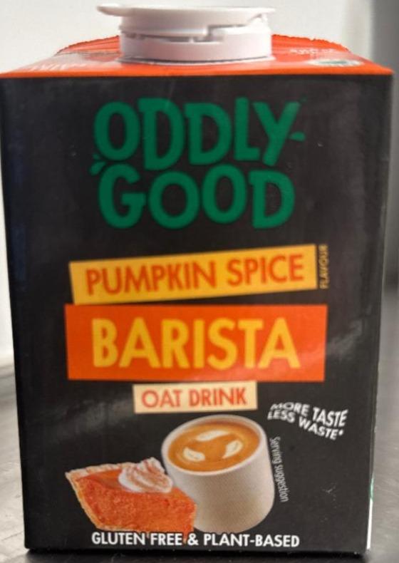 Fotografie - Barista oat drink pumpkin spice Oddly Good