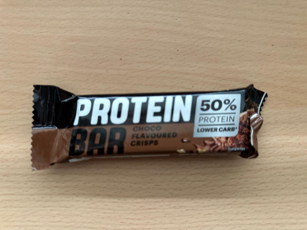 Fotografie - Protein bar 50% choco flavoured crisps