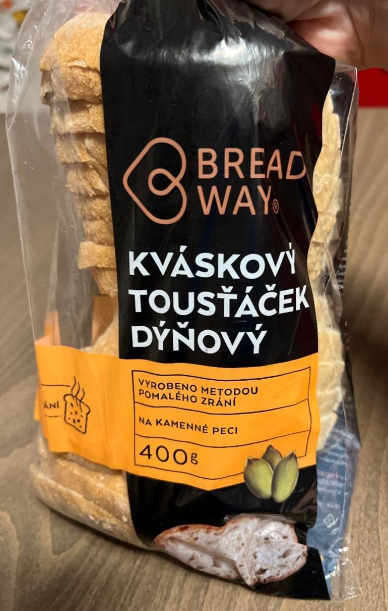 Fotografie - Kváskový tousťáček dýňový Breadway