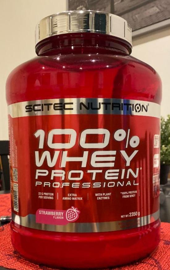 Fotografie - 100% Whey Protein Professional Strawberry flavour Scitec Nutrition