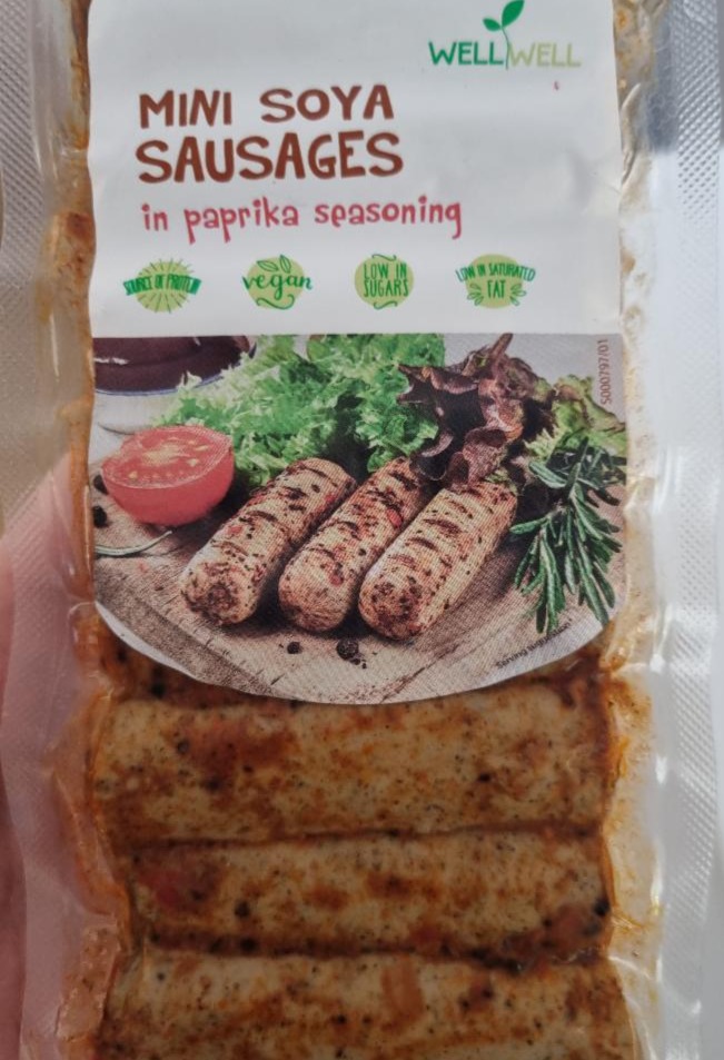 Fotografie - Mini Soya Sausages in paprika seasoning WellWell