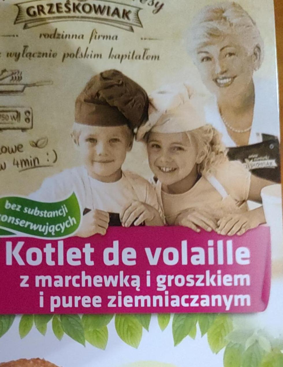 Fotografie - Kotlet de volaille z marchewką i groszkiem i puree ziemniaczanym Grześkowiak