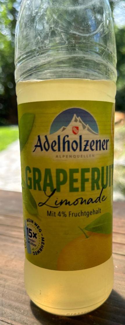 Fotografie - Grapefruit limonade Adelholzener