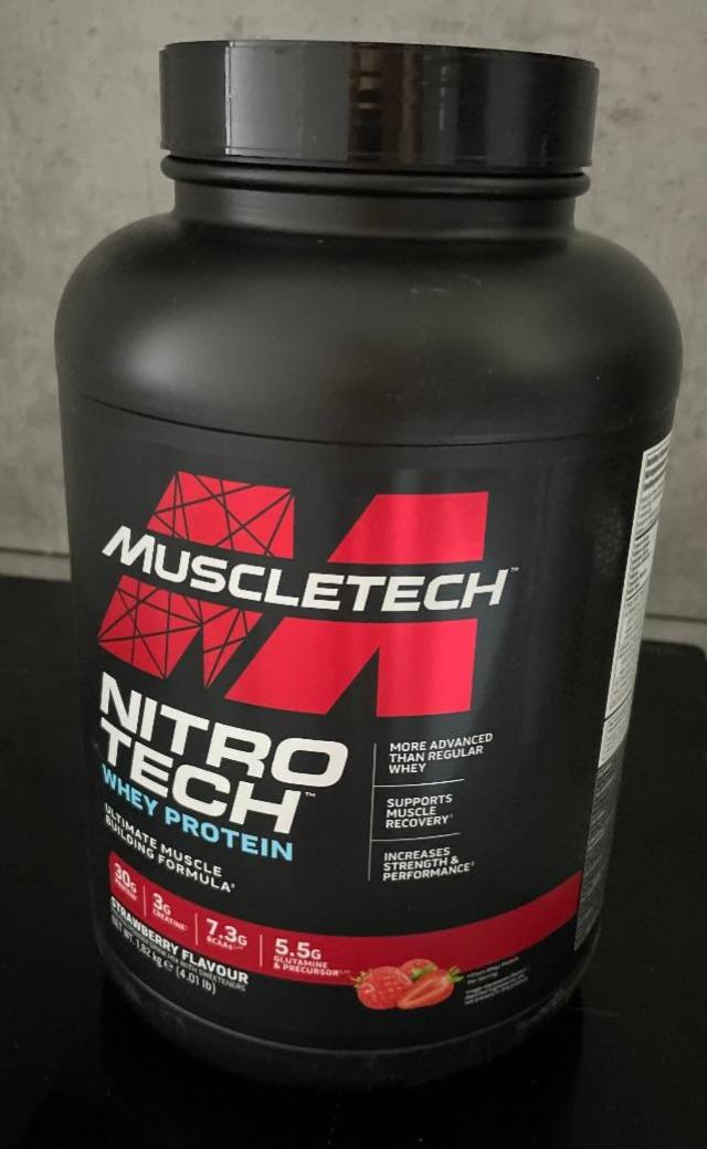 Fotografie - Nitro Tech Whey Protein Strawberry Muscletech