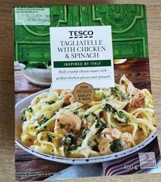 Fotografie - Tagliatelle with chicken & spinach Tesco