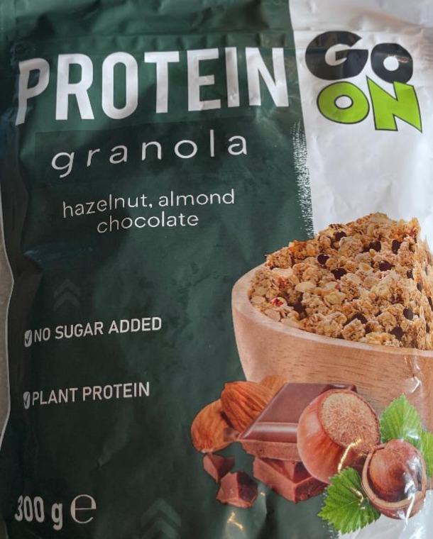 Fotografie - Protein granola hazelnut, almond chocolate Go On Nutrition