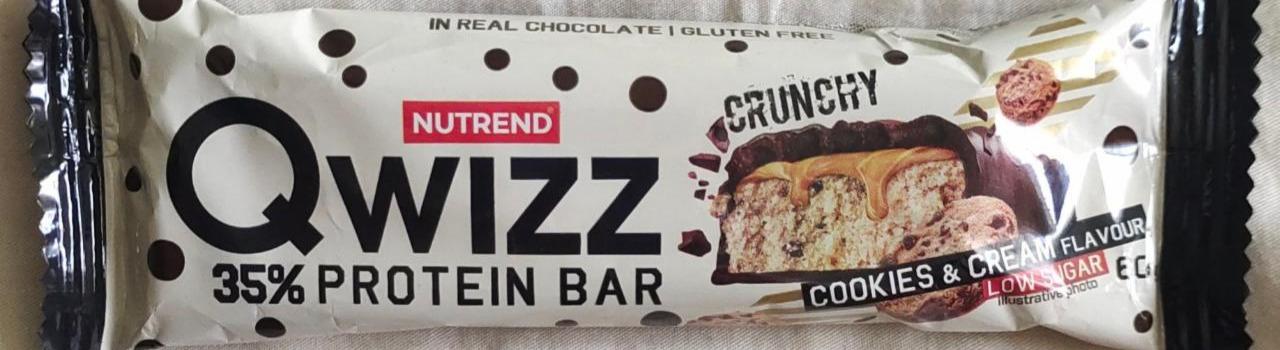 Fotografie - Qwizz 35% protein bar Cookies & Cream Nutrend