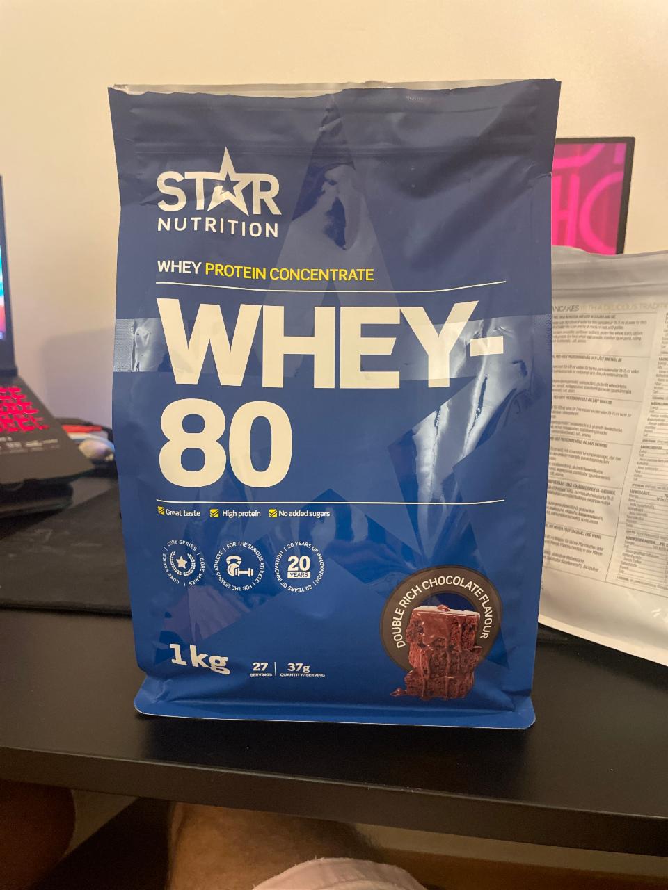 Fotografie - Whey - 80 Double Rich Chocolate flavour Star Nutrition