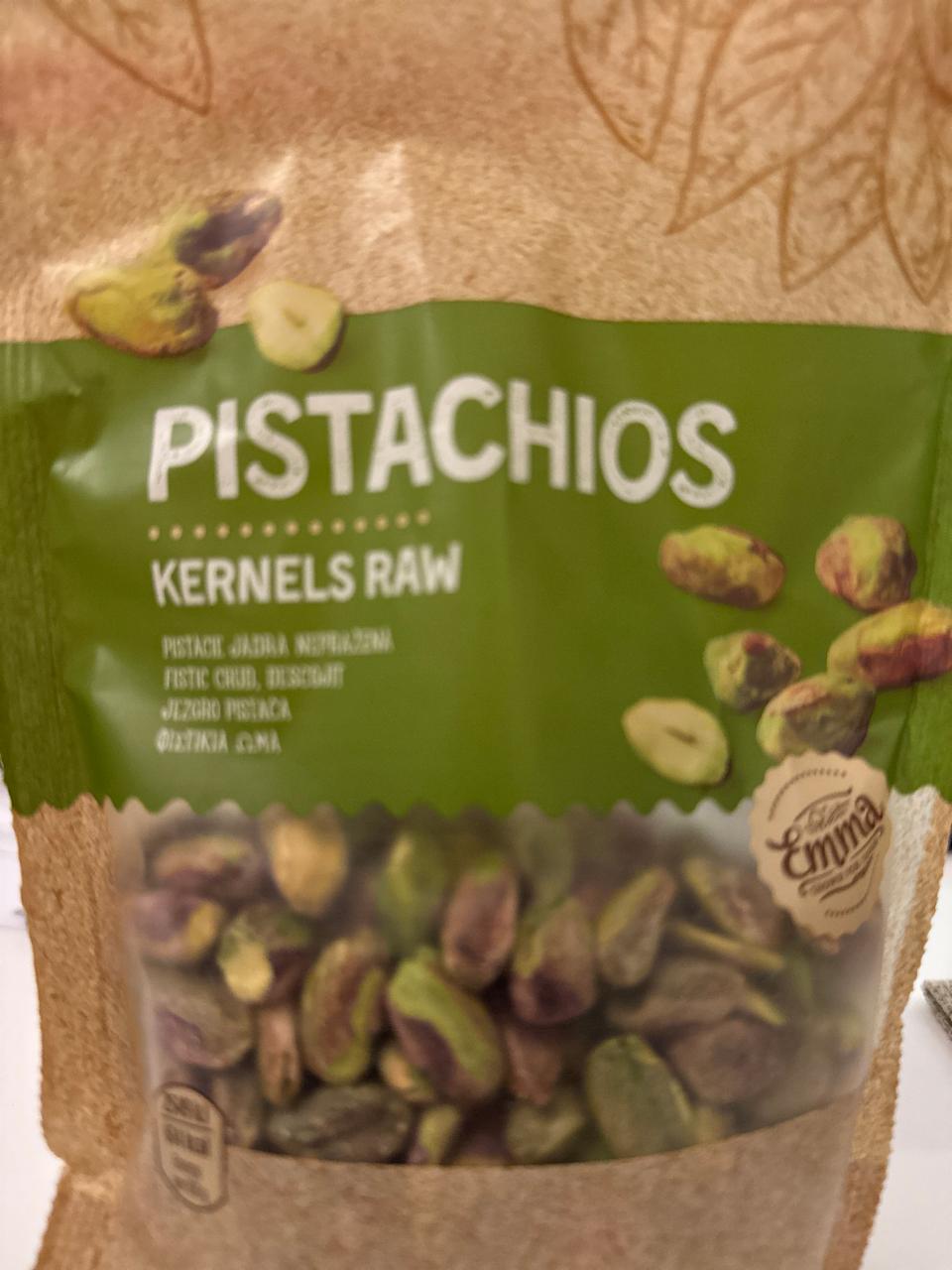 Fotografie - Pistachios kernels raw Emma