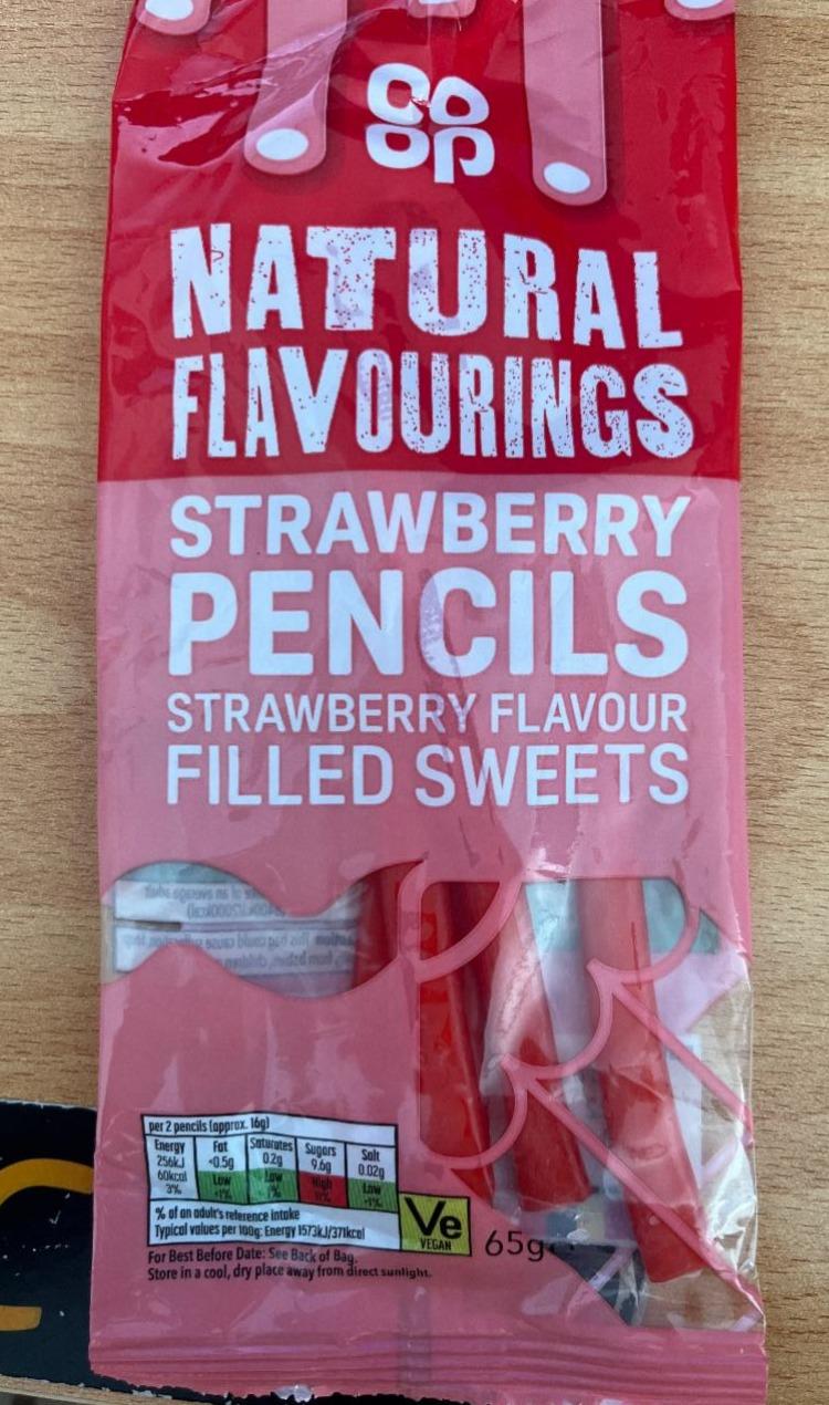 Fotografie - Natural Flavourings Strawberry Pencils coop