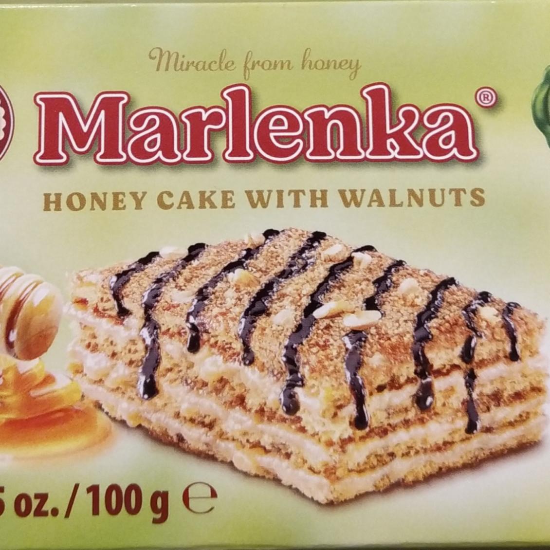 Fotografie - Marlenka Honey cake with walnuts