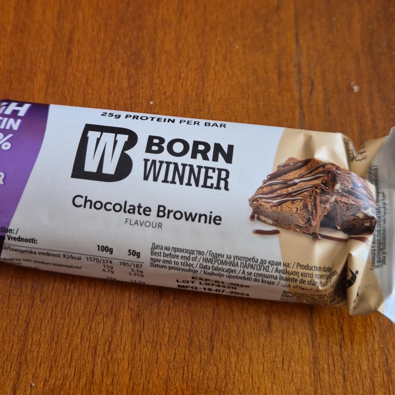 Fotografie - High Protein 50% Chocolate Brownie flavour bar Born Winner