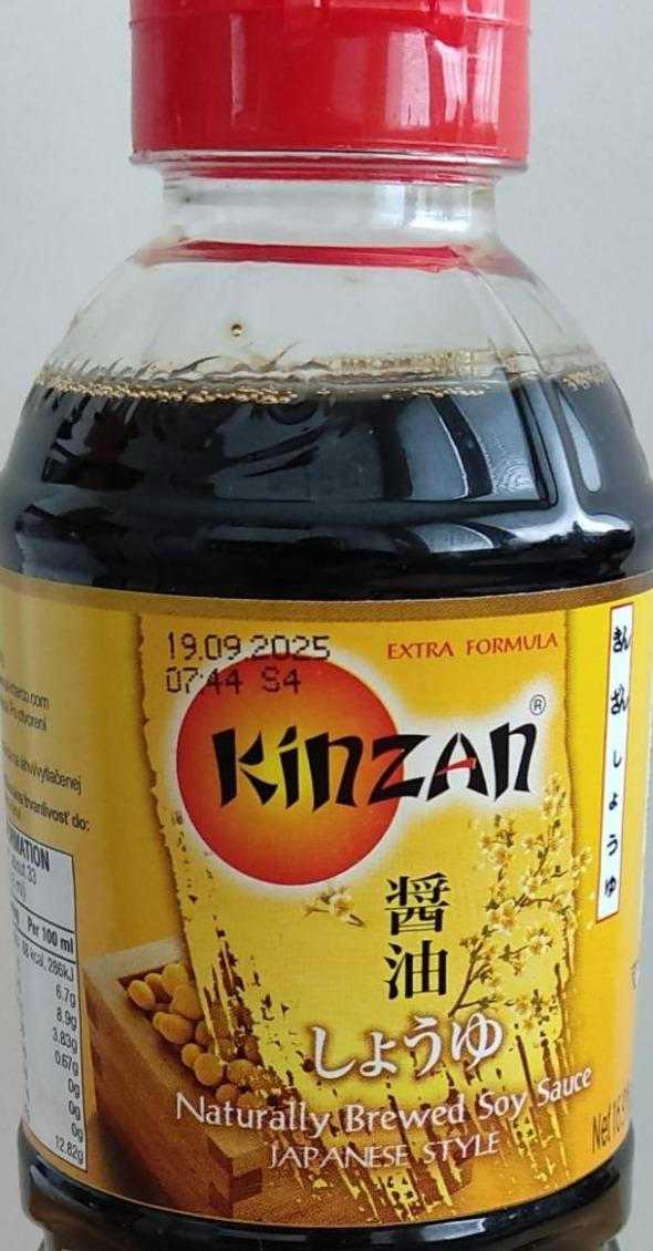 Fotografie - Naturally Brewed Soy Sauce Kinzan