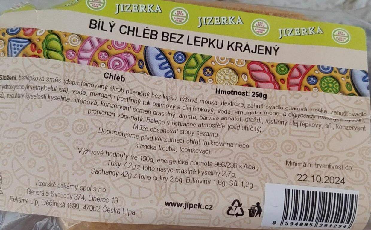 Fotografie - Bílý chléb bez lepku krájený Jizerka