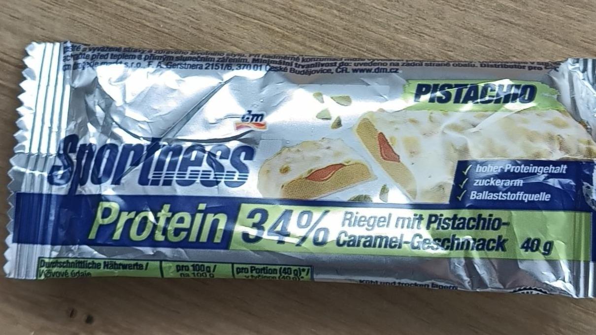 Fotografie - Protein 34% Riegel mit Pistachio-Caramel-Geschmack Sportness