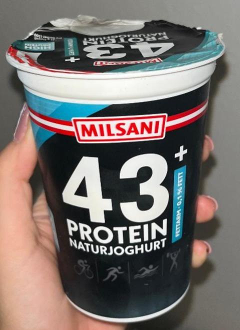 Fotografie - 43 Protein Naturjoghurt Milsani