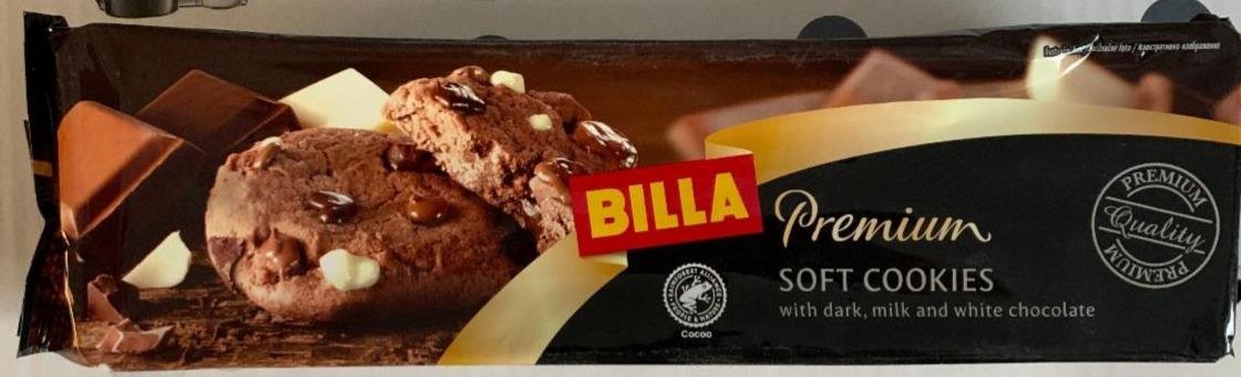 Fotografie - Soft cookies with dark, milk & white chocolate Billa Premium