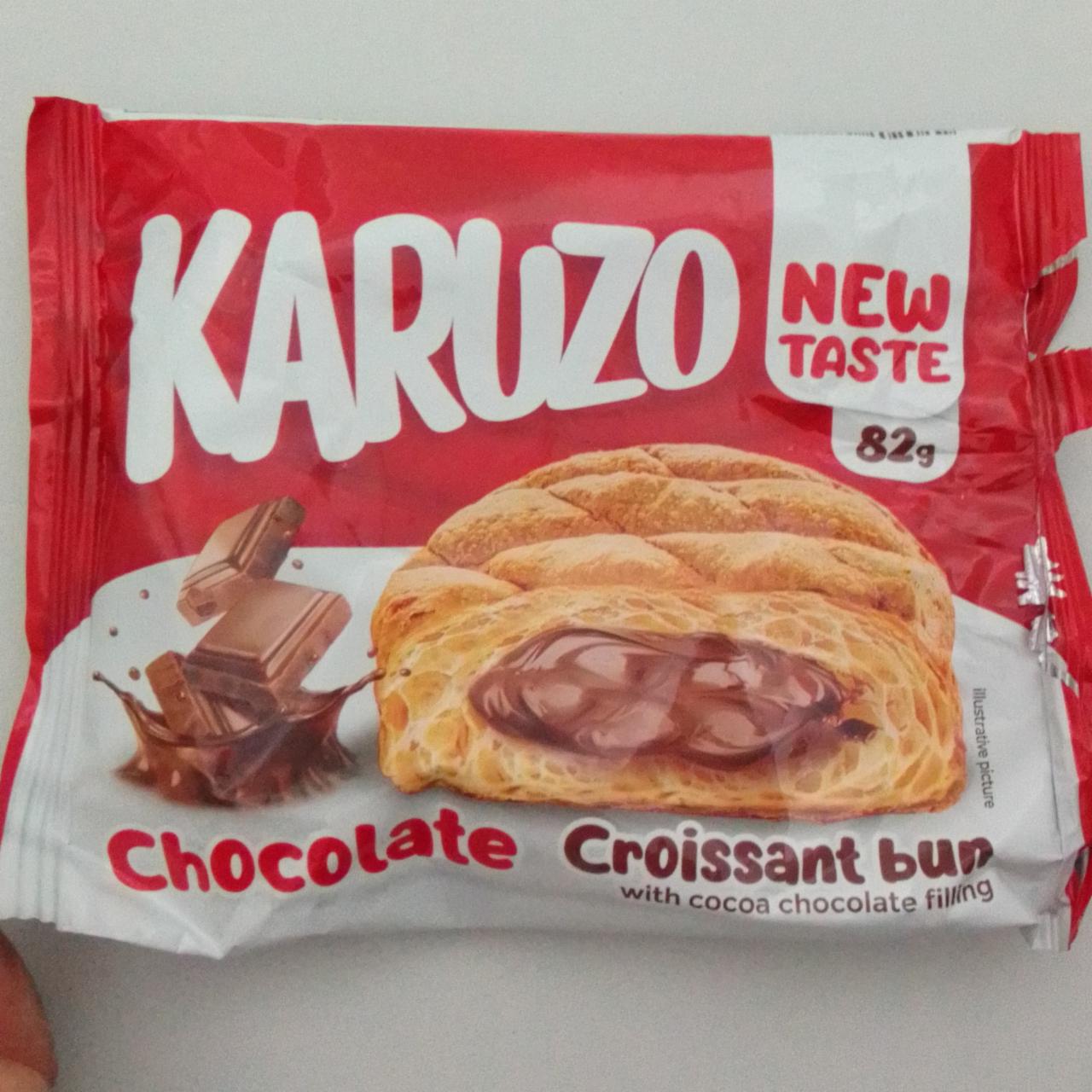 Fotografie - Chocolate croissant bun Karuzo