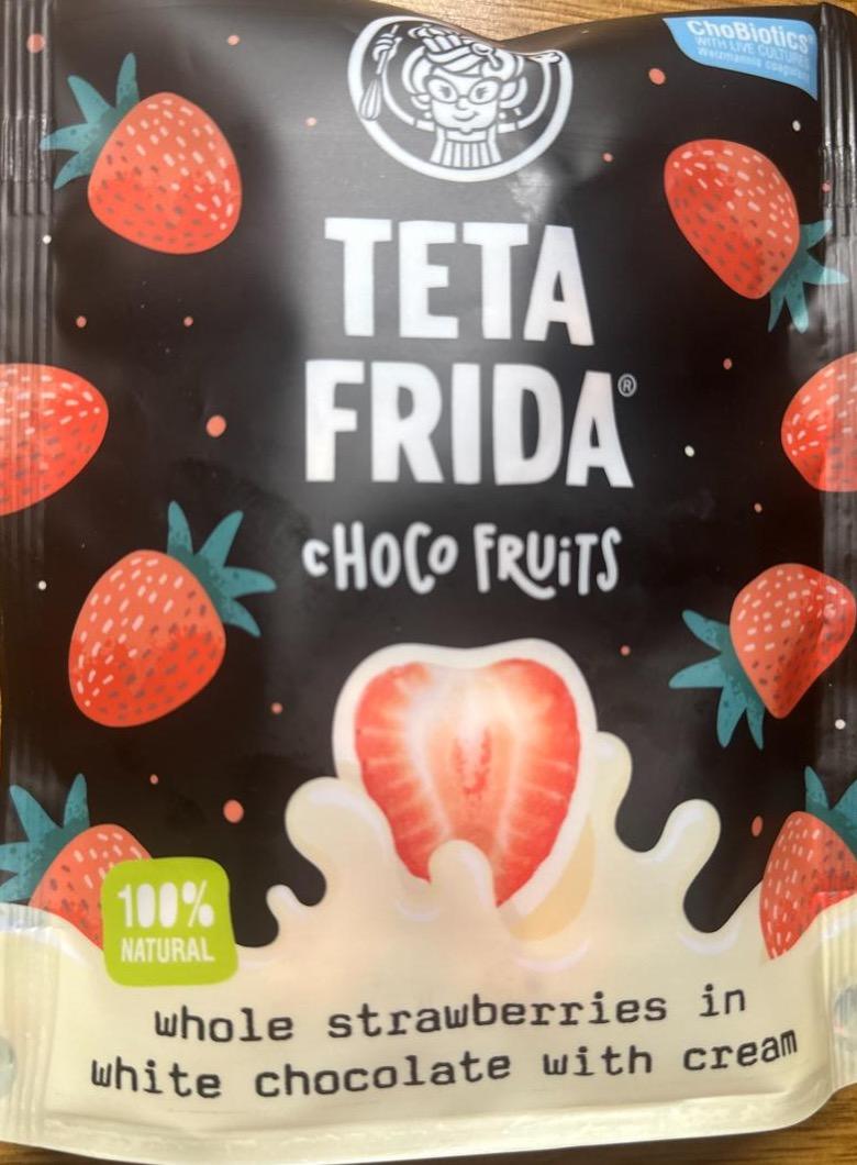 Fotografie - Whole strawberries in white chocholate with cream Teta Frida