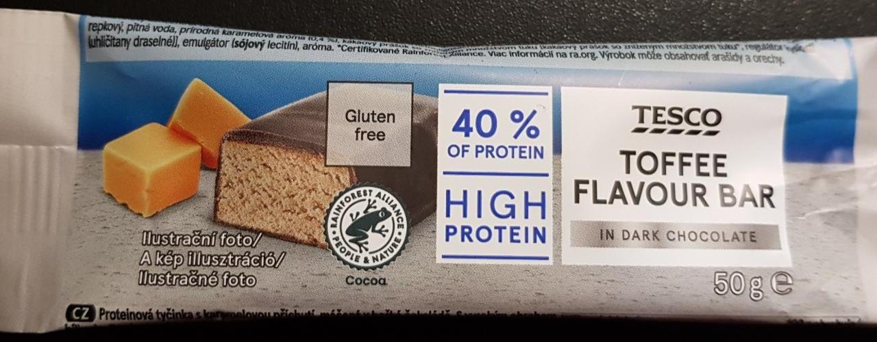 Fotografie - Toffee flavour bar 40% of protein in dark chocolate Tesco