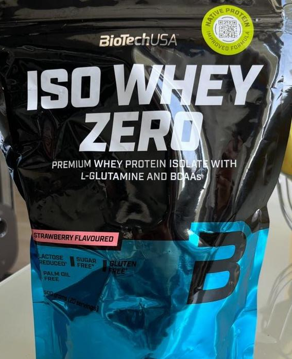 Fotografie - Iso Whey Zero Strawberry flavoured BioTechUSA