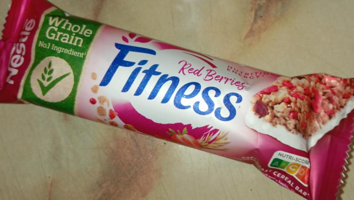 Fotografie - Red berries Nestlé Fitness