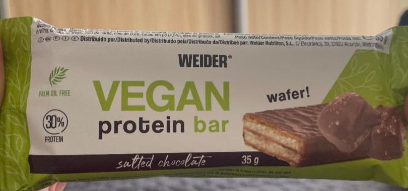 Fotografie - Vegan protein bar salted chocolate wafer Weider