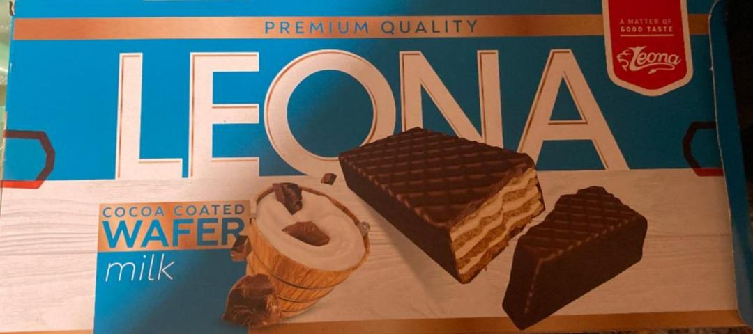 Fotografie - Cocoa coated wafer milk Leona