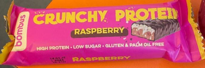 Fotografie - Crunchy protein raspberry Bombus