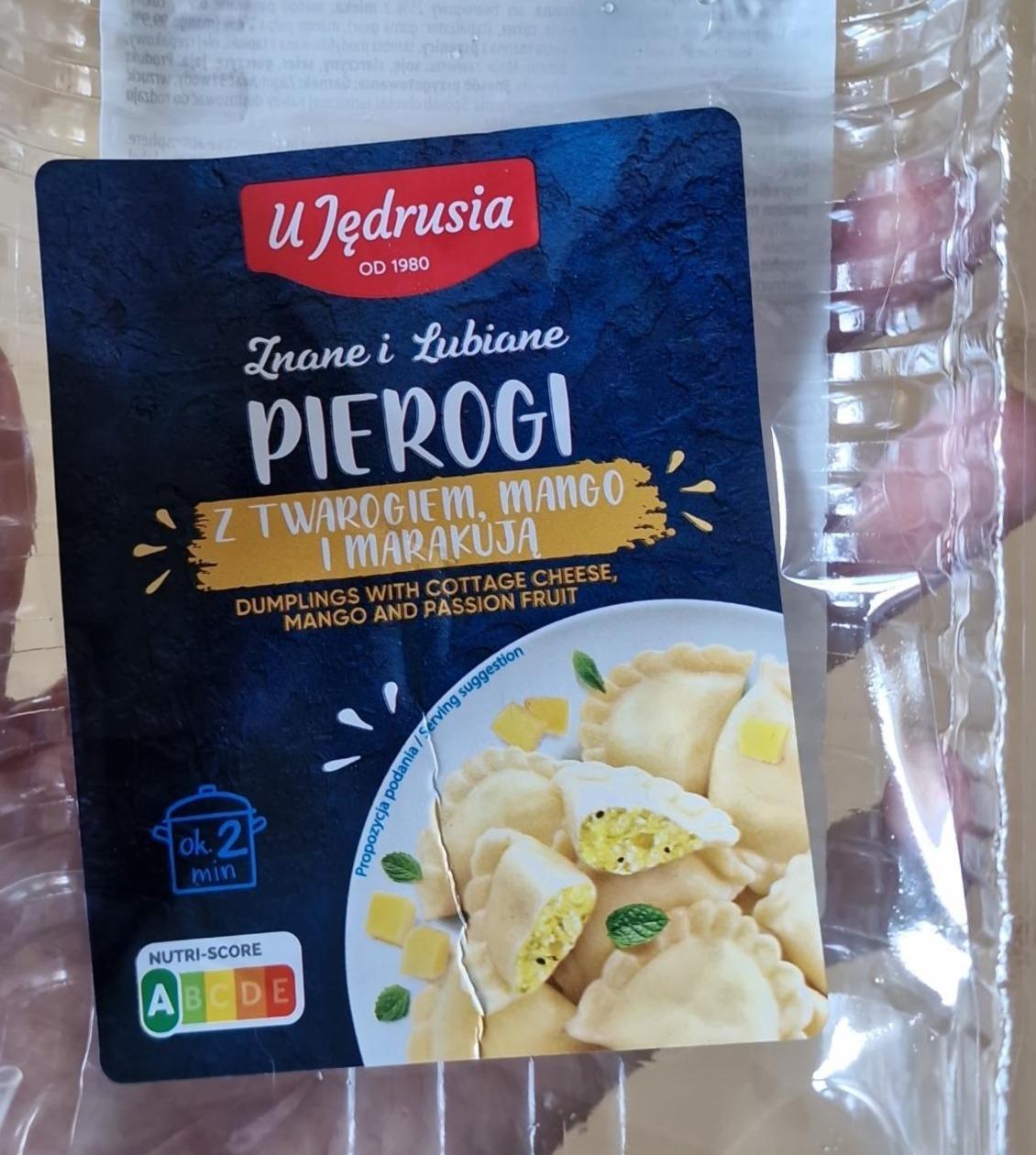 Fotografie - Pierogi z twarogiem, mango i marakuja U Jędrusia