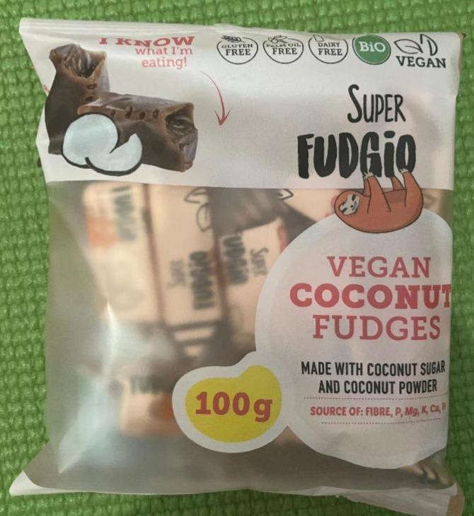 Fotografie - Vegan Coconut Fudges Super Fudgio