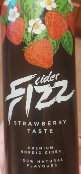 Fotografie - Cider Strawberry Taste Fizz