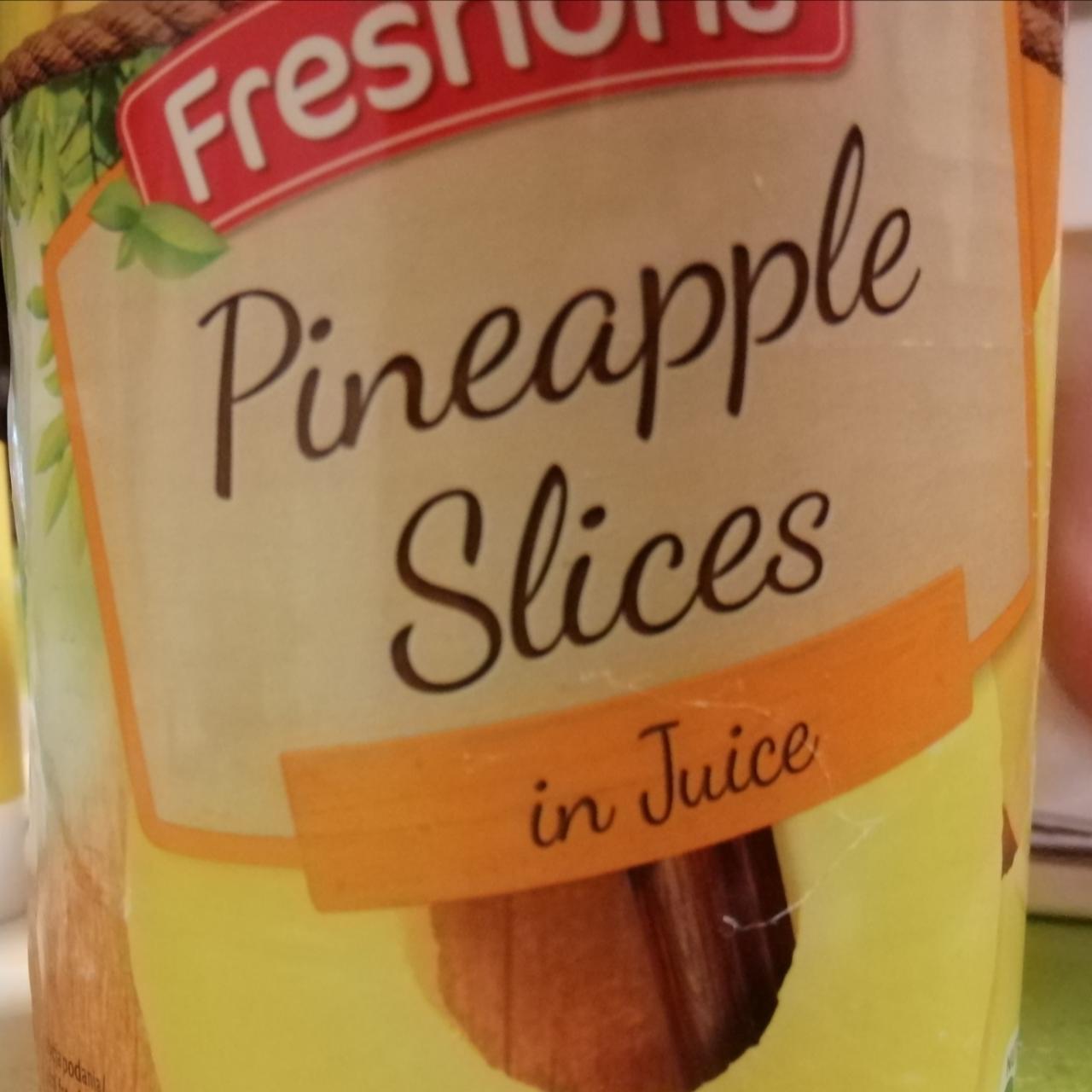 Fotografie - Pineapple slices in juice Freshona