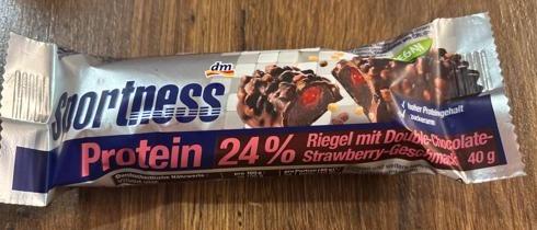 Fotografie - Protein 24% Riegel mit Double-Chocolate-Strawberry-Geschmack Sportness