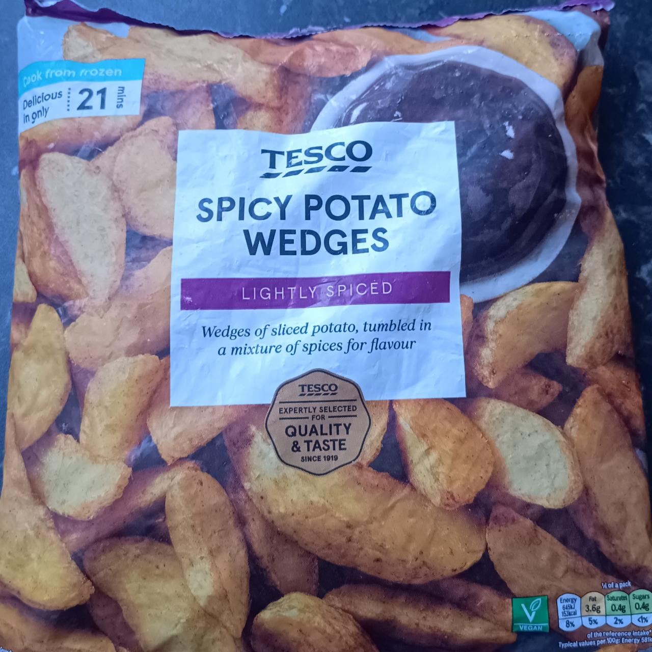 Fotografie - Spicy potato wedges Tesco