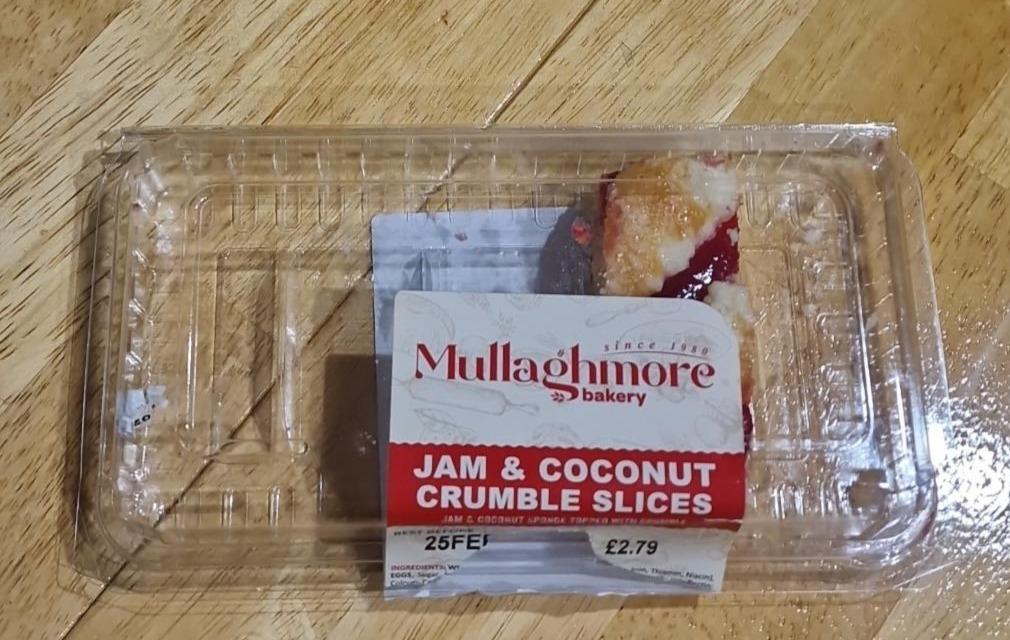 Fotografie - Jam & Coconut Crumble Slices Mullaghmore bakery