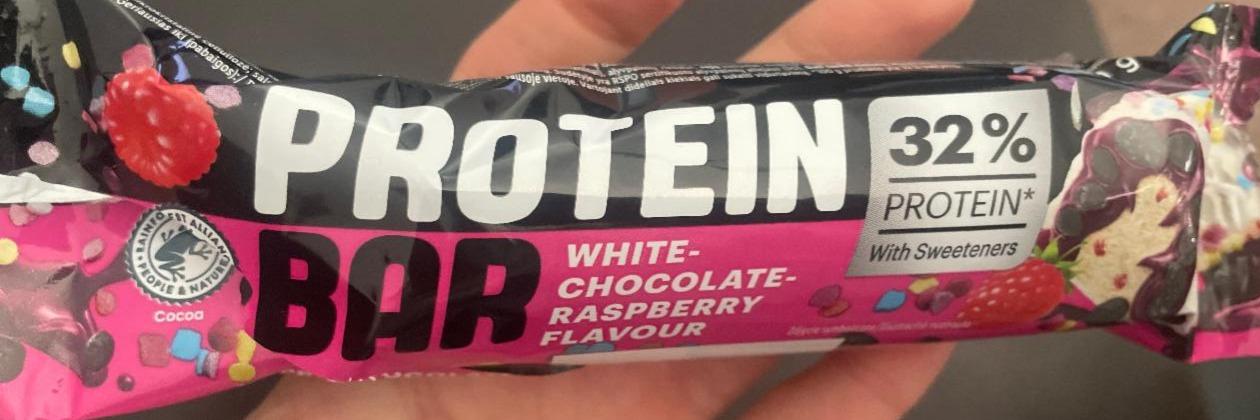 Fotografie - Protein Bar 32% White-Chocolate-Raspberry flavour