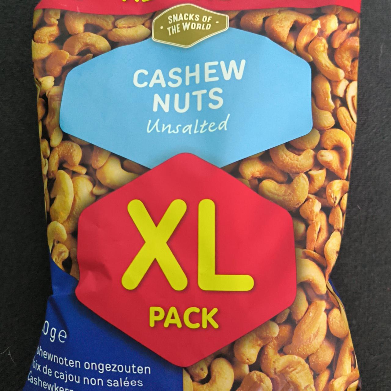 Fotografie - Cashew Nuts Unsalted Snacks of the world