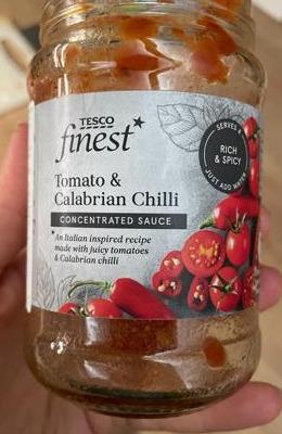 Fotografie - Tomato & Calabrian Chilli sauce Tesco finest