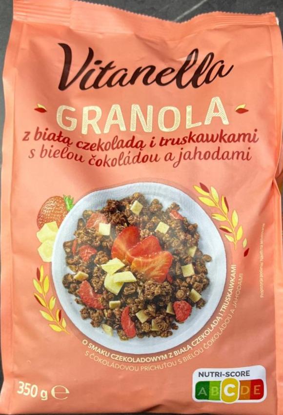 Fotografie - Granola s bielou čokoládou a jahodami Vitanella