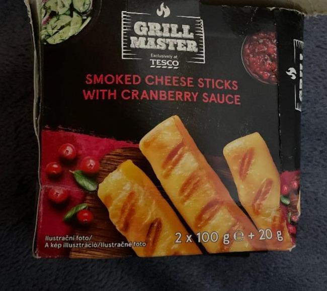 Fotografie - Smoked Cheese Sticks with Cranberry Sauce Grill Master