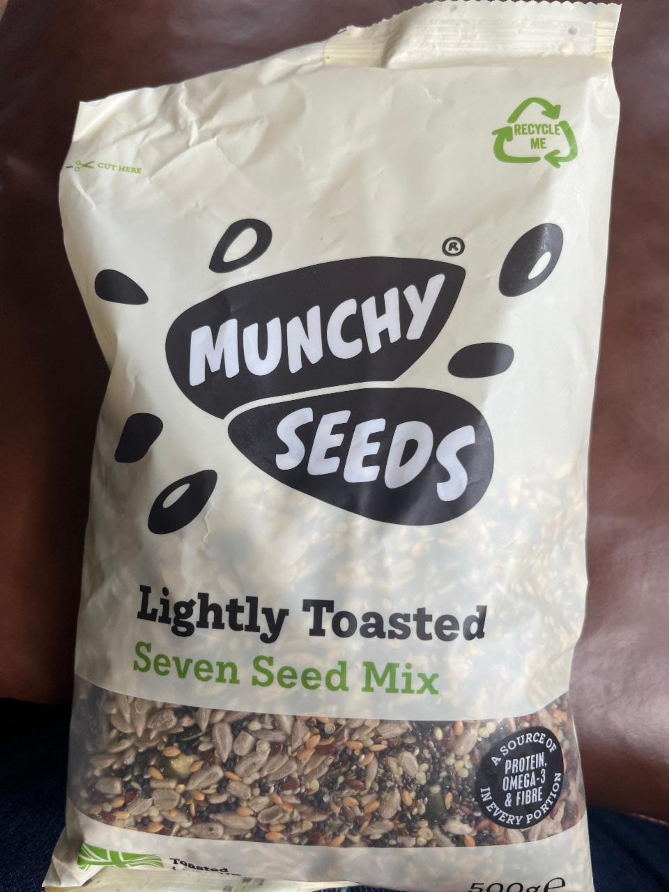 Fotografie - Lightly Toasted Seven Seed Mix Munchy Seeds