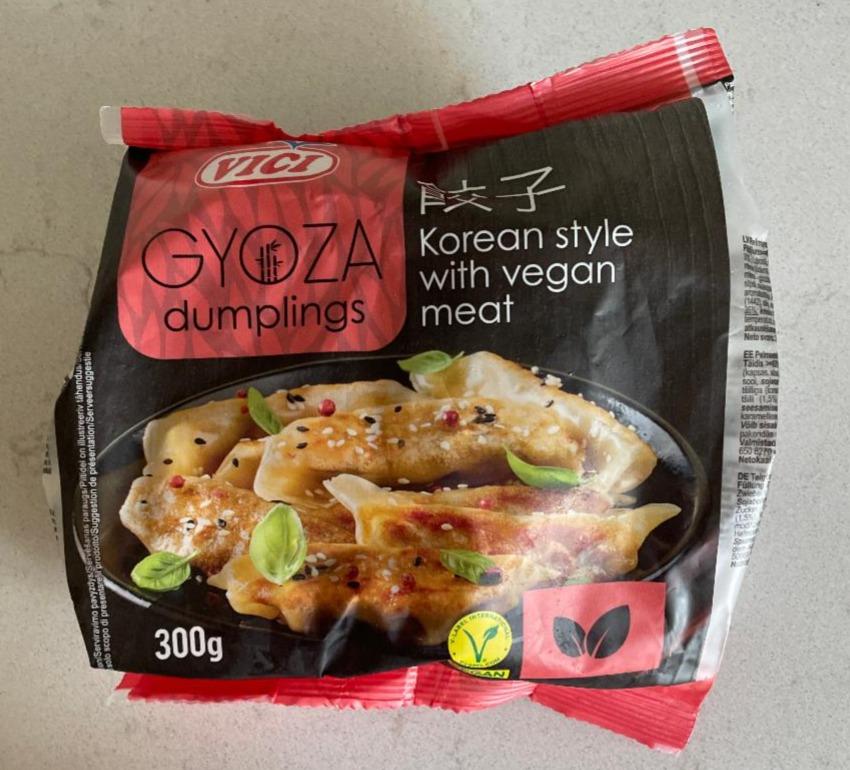 Fotografie - Gyoza dumplings Korean style with vegan meat Vici