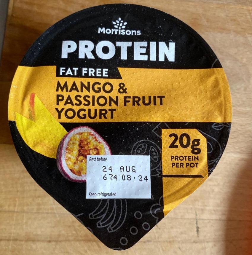 Fotografie - Protein Fat Free Mango & Passion Fruit Yogurt Morrisons