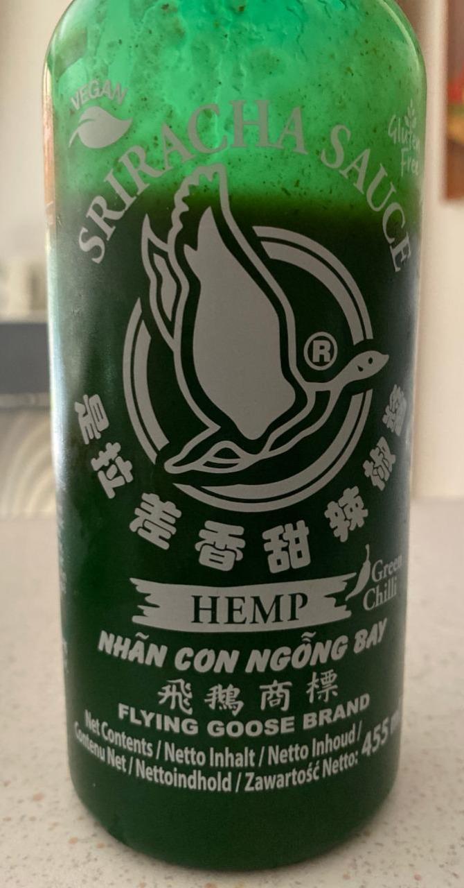 Fotografie - Sriracha Hemp Flying goose brand