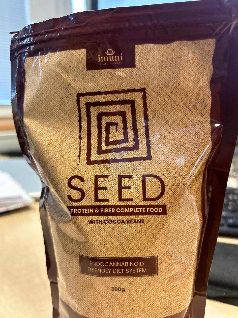 Fotografie - Seed protein & fiber complete food with cocoa beans Imuni